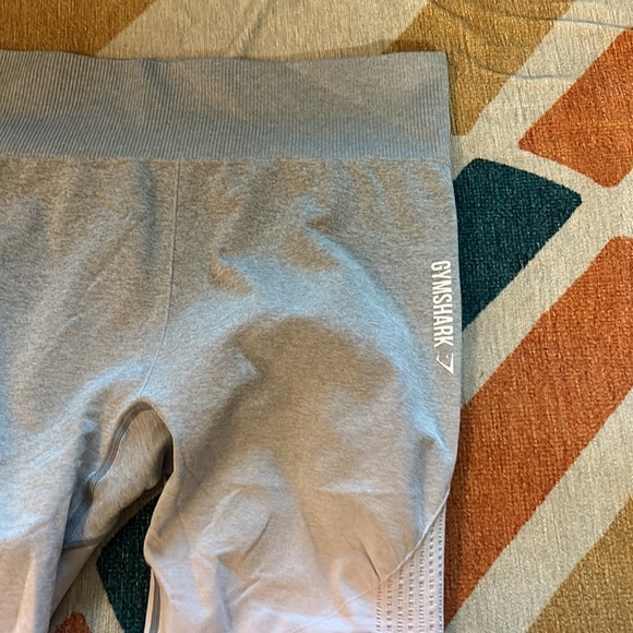 EUC gymshark leggings - Picture 2 of 6